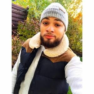 Meet your Posher, Ron